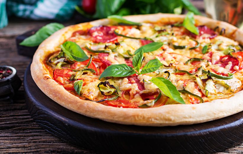 تفاوت پیتزا آمریکایی و ایتالیایی